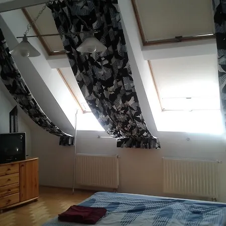 Apartment Gozsdu Spacious