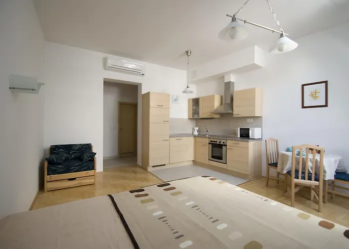 Gozsdu Spacious アパート ブダペスト